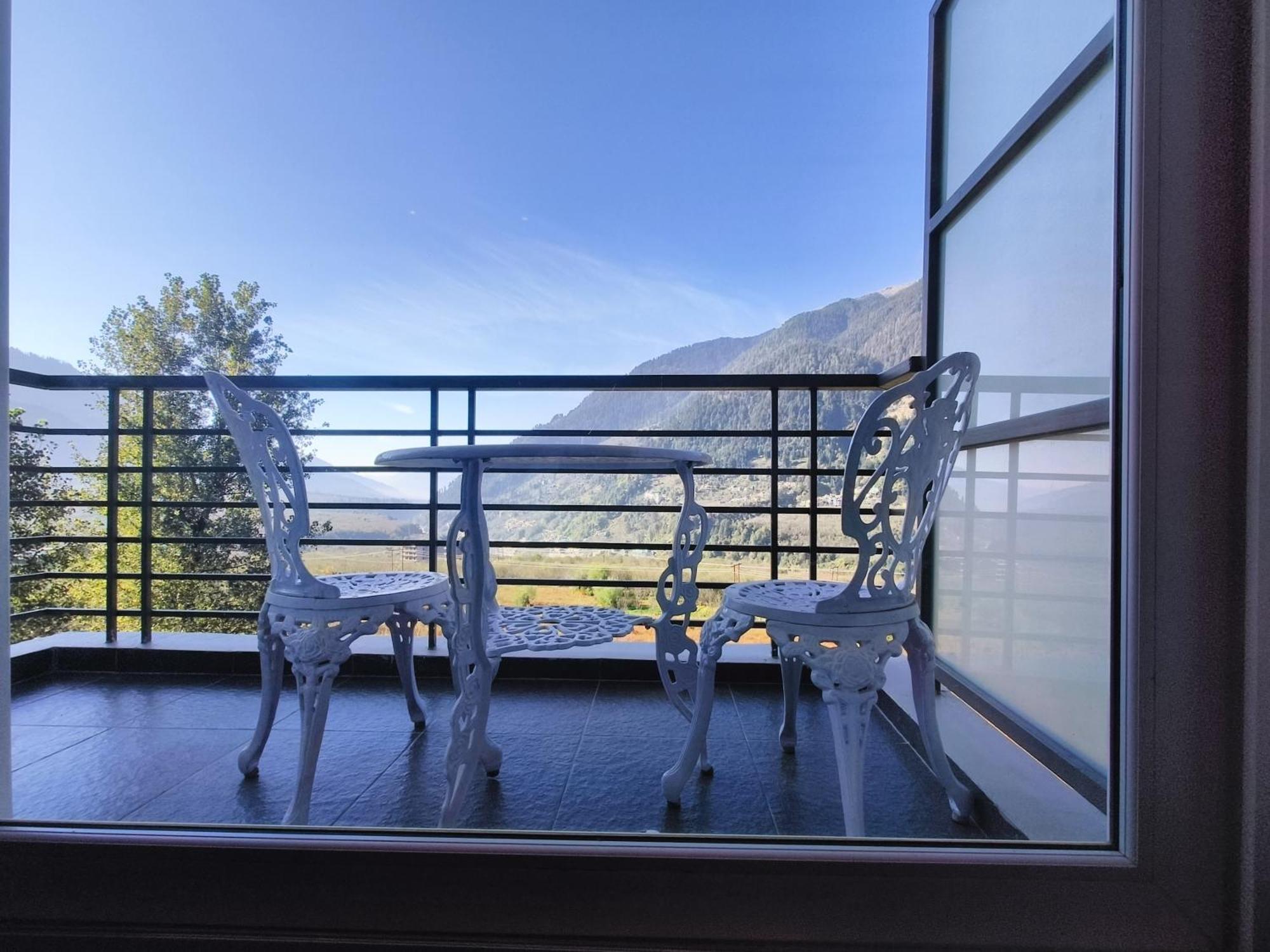 Justa Grand View Resort & Spa, Manali Exterior foto